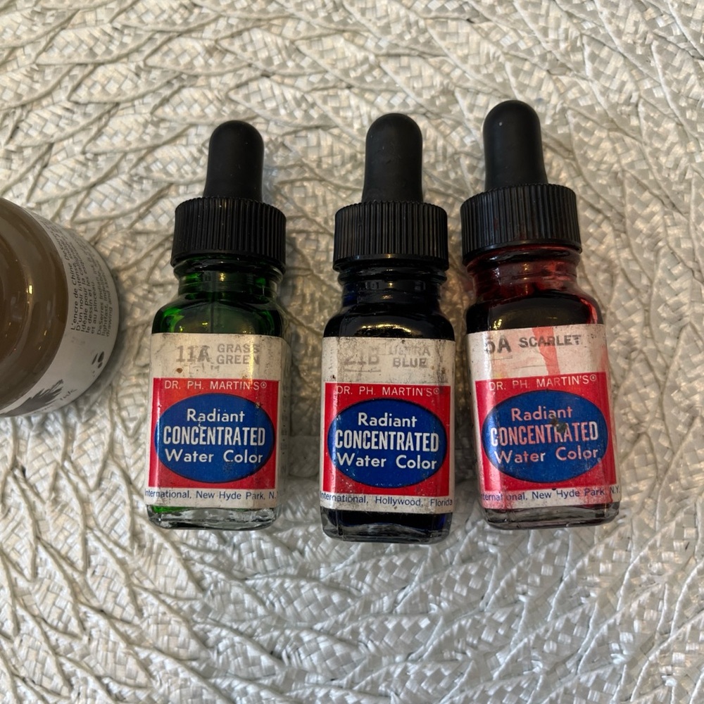 Vintage Radiant Concentrated Water Color Set